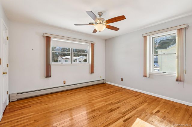 21 Bridge Road, Nanuet, NY 10954