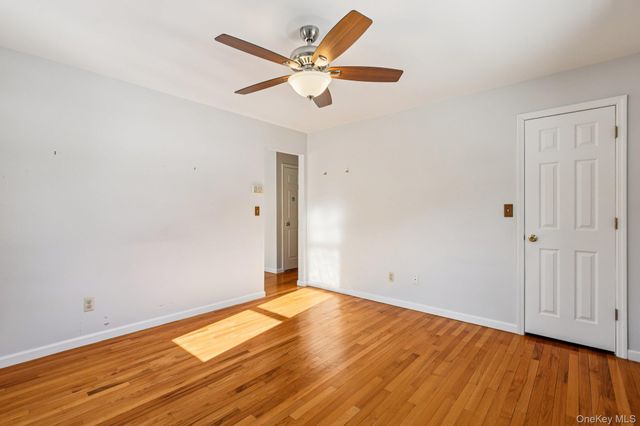 21 Bridge Road, Nanuet, NY 10954