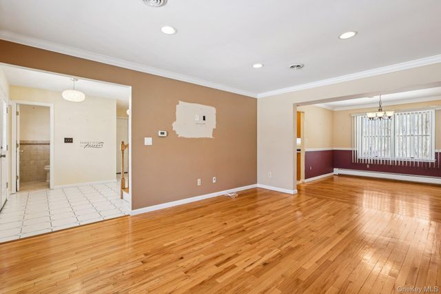 21 Bridge Road, Nanuet, NY 10954