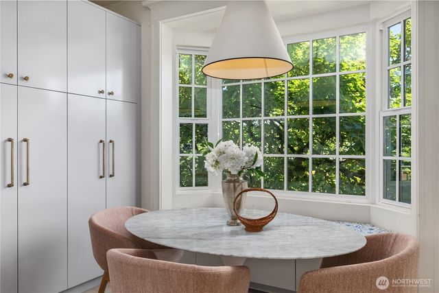 918 18th Avenue E, Seattle, WA 98122