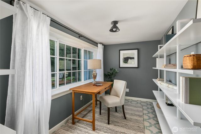 918 18th Avenue E, Seattle, WA 98122
