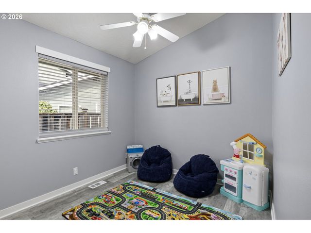 1360 ANDERSEN Ln, Eugene, OR 97404