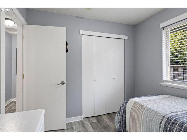 1360 ANDERSEN Ln, Eugene, OR 97404