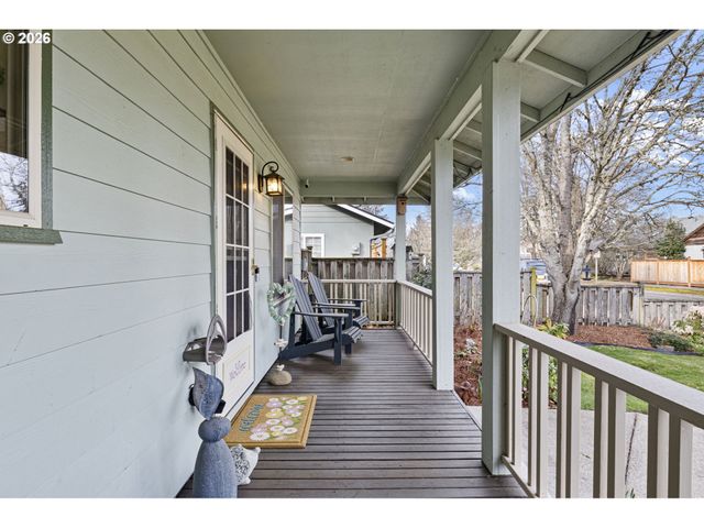 1360 ANDERSEN Ln, Eugene, OR 97404