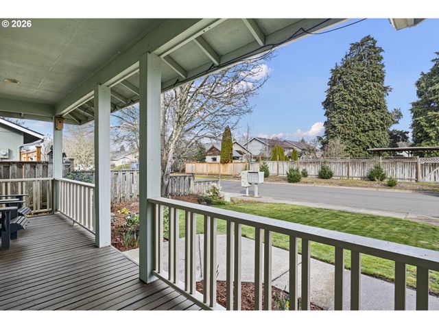 1360 ANDERSEN Ln, Eugene, OR 97404