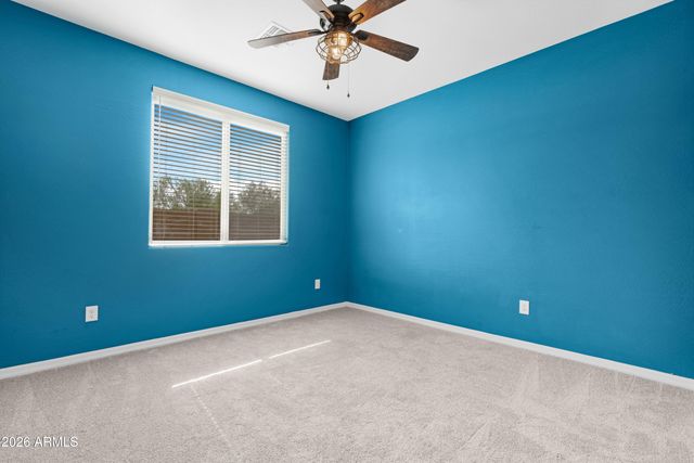 7910 W PUEBLO Avenue, Phoenix, AZ 85043