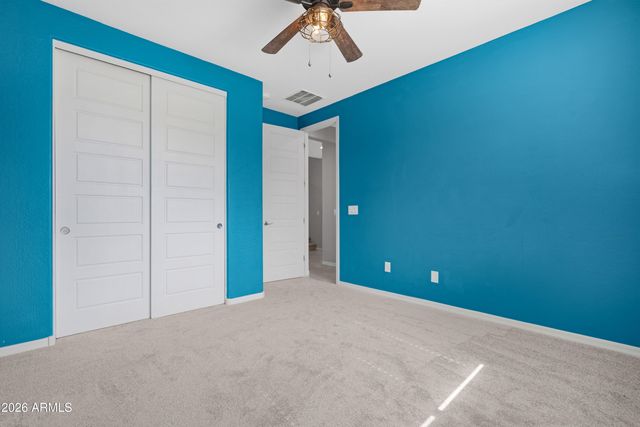 7910 W PUEBLO Avenue, Phoenix, AZ 85043