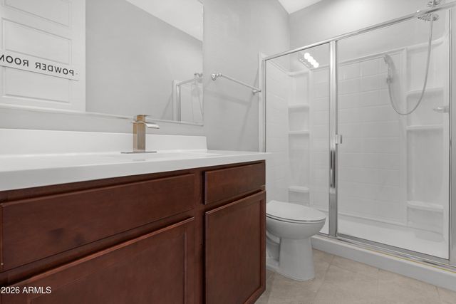 7910 W PUEBLO Avenue, Phoenix, AZ 85043