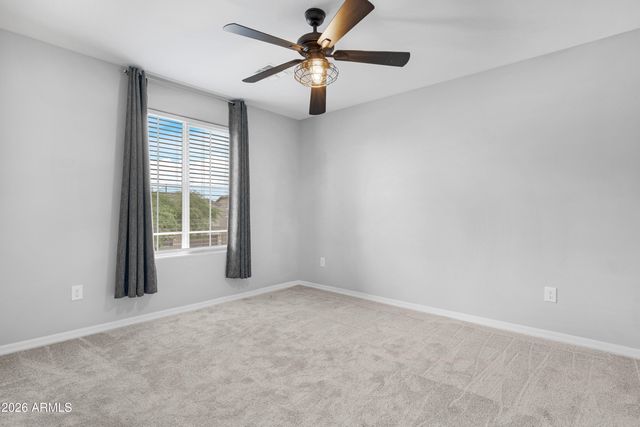 7910 W PUEBLO Avenue, Phoenix, AZ 85043