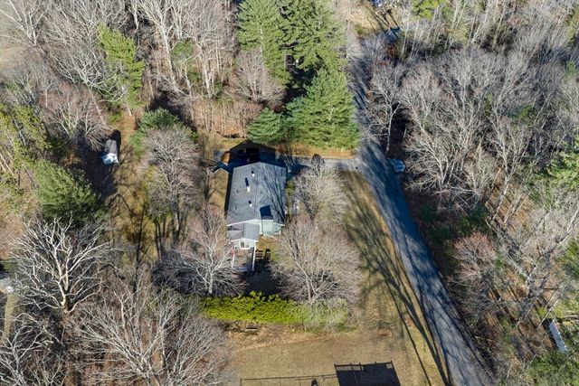 3 Santom St, Auburn, MA 01501