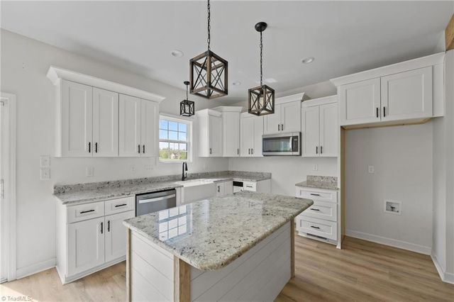 6450 Whites Chapel Road, Staley, NC 27355