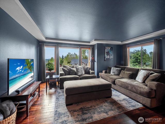 15220 197th Street E, Orting, WA 98360