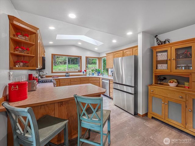 15220 197th Street E, Orting, WA 98360