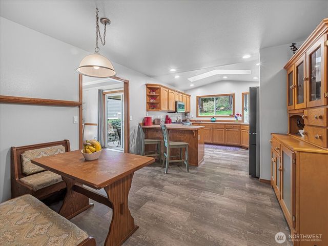 15220 197th Street E, Orting, WA 98360