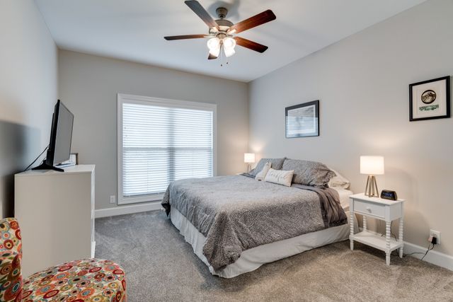 405 Sheas Way, Clarksville, TN 37043