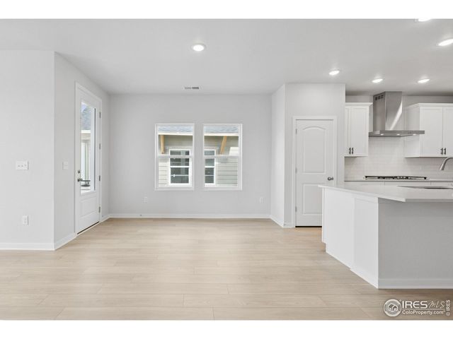 6340 Deerfoot Dr, Loveland, CO 80538