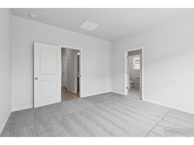 6340 Deerfoot Dr, Loveland, CO 80538