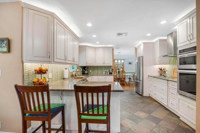 11721 NW 23rd Street, Plantation, FL 33323