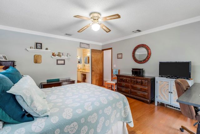 11721 NW 23rd Street, Plantation, FL 33323