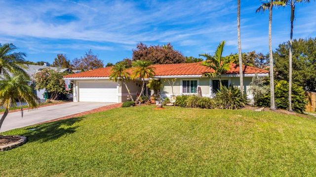 11721 NW 23rd Street, Plantation, FL 33323