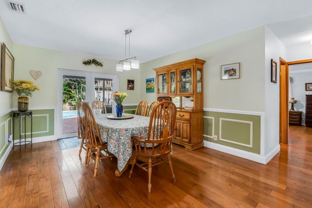 11721 NW 23rd Street, Plantation, FL 33323