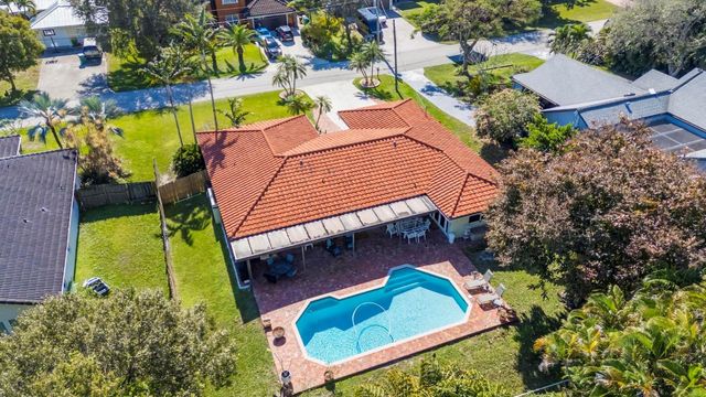 11721 NW 23rd Street, Plantation, FL 33323