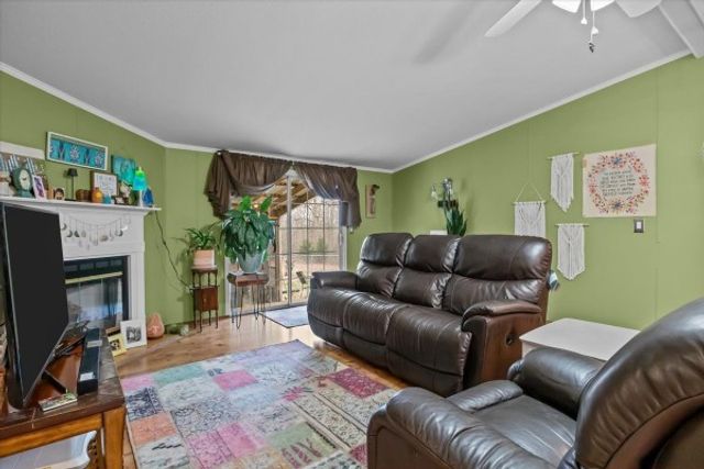 305 Lucas Ridge Ln, Waverly, TN 37185