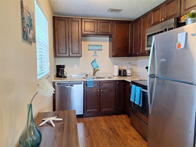 50 Woodland Drive 203, Vero Beach, FL 32962