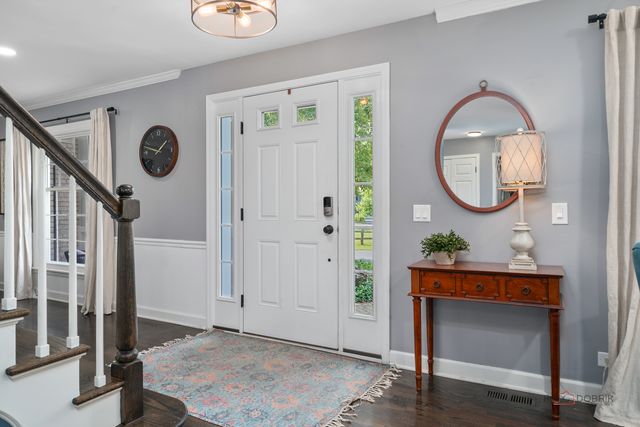 182 Blueberry Road, Libertyville, IL 60048