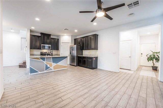 10750 Yarmouth Bay Court, Las Vegas, NV 89179