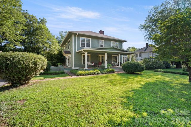 313 E Main Street, Morganton, NC 28655