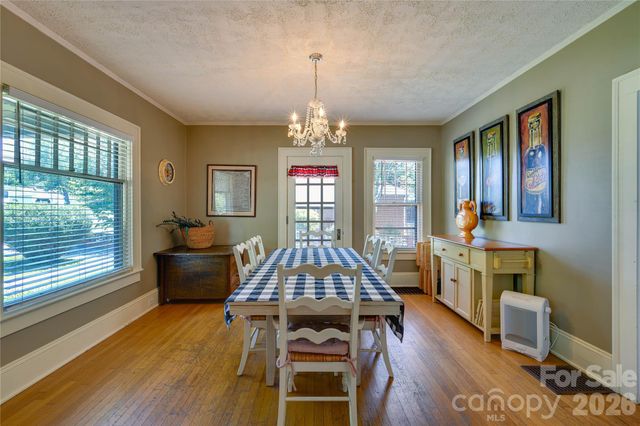 313 E Main Street, Morganton, NC 28655