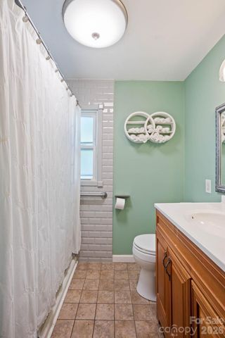 313 E Main Street, Morganton, NC 28655