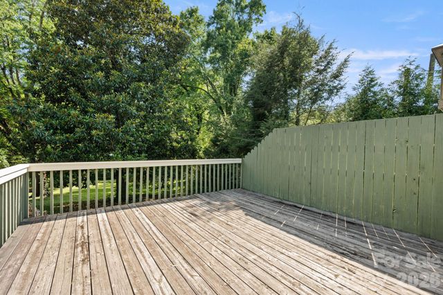 313 E Main Street, Morganton, NC 28655