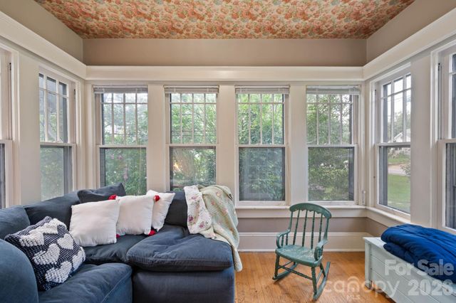 313 E Main Street, Morganton, NC 28655