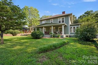 313 E Main Street, Morganton, NC 28655
