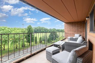 3320 Louisiana Avenue S 410, Saint Louis Park, MN 55426