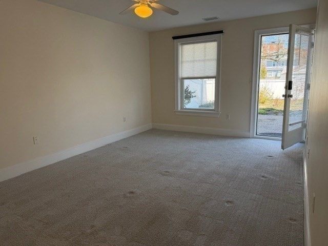 15 Park Ave. 107, Hull, MA 02045