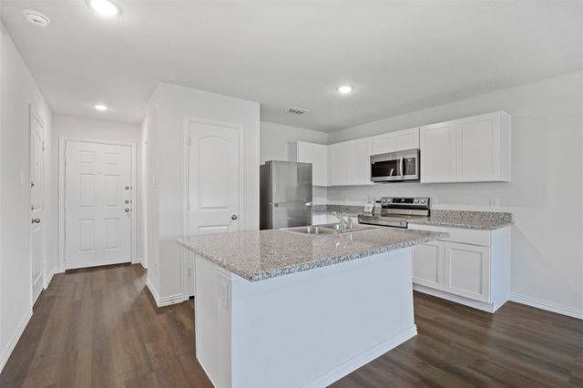 406 E Munson Street, Denison, TX 75021
