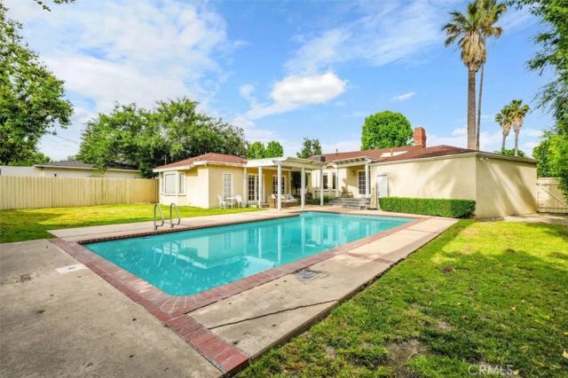 4415 Morella Ave, Studio City, CA 91607