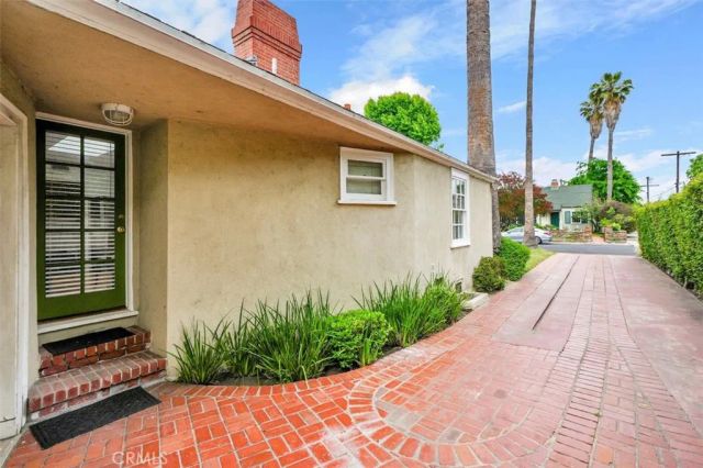 4415 Morella Ave, Studio City, CA 91607