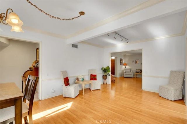 4415 Morella Ave, Studio City, CA 91607