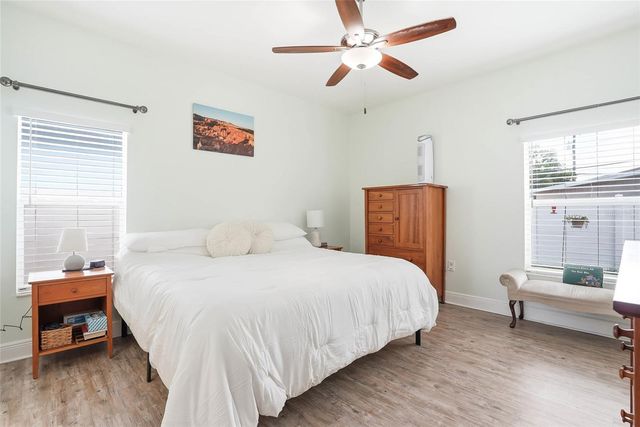 2906 W DOUGLAS STREET, Tampa, FL 33607