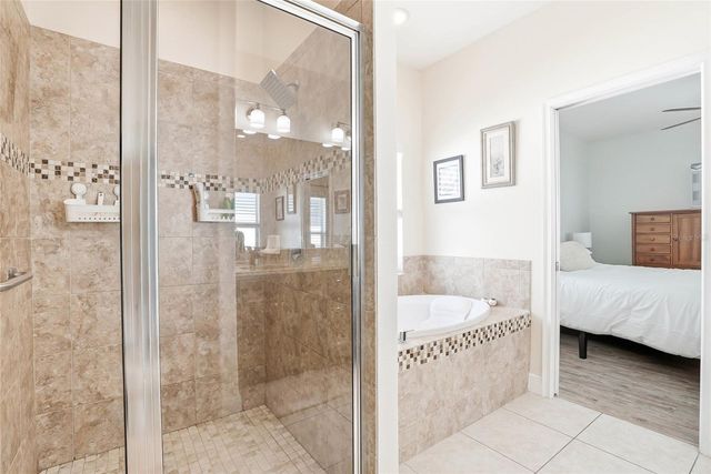 2906 W DOUGLAS STREET, Tampa, FL 33607