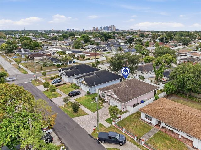 2906 W DOUGLAS STREET, Tampa, FL 33607