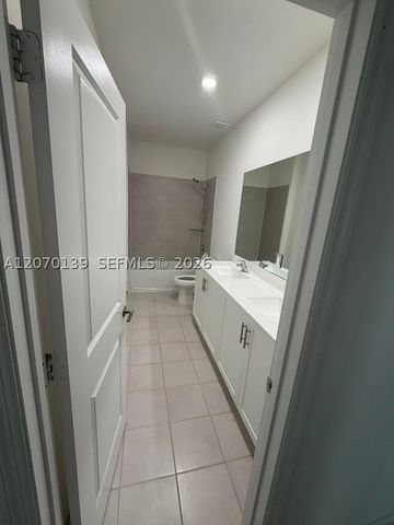 1409 SE 26th Ter 1409, Homestead, FL 33035
