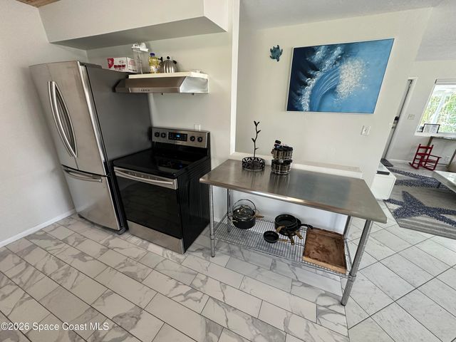 302 5th Avenue, Melbourne Beach, FL 32951