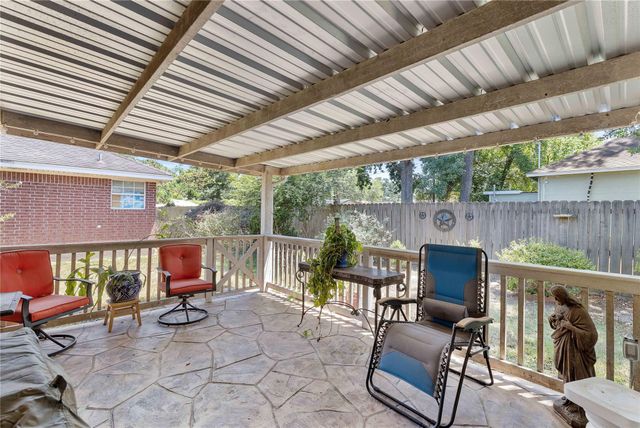 2402 Holly Street, Liberty, TX 77575
