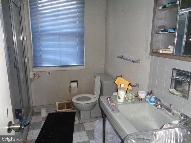 1480 NOBLE RD, Jenkintown, PA 19046