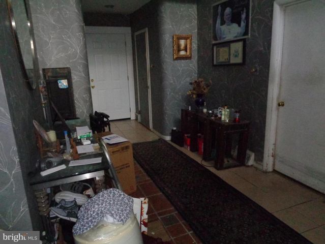 1480 NOBLE RD, Jenkintown, PA 19046